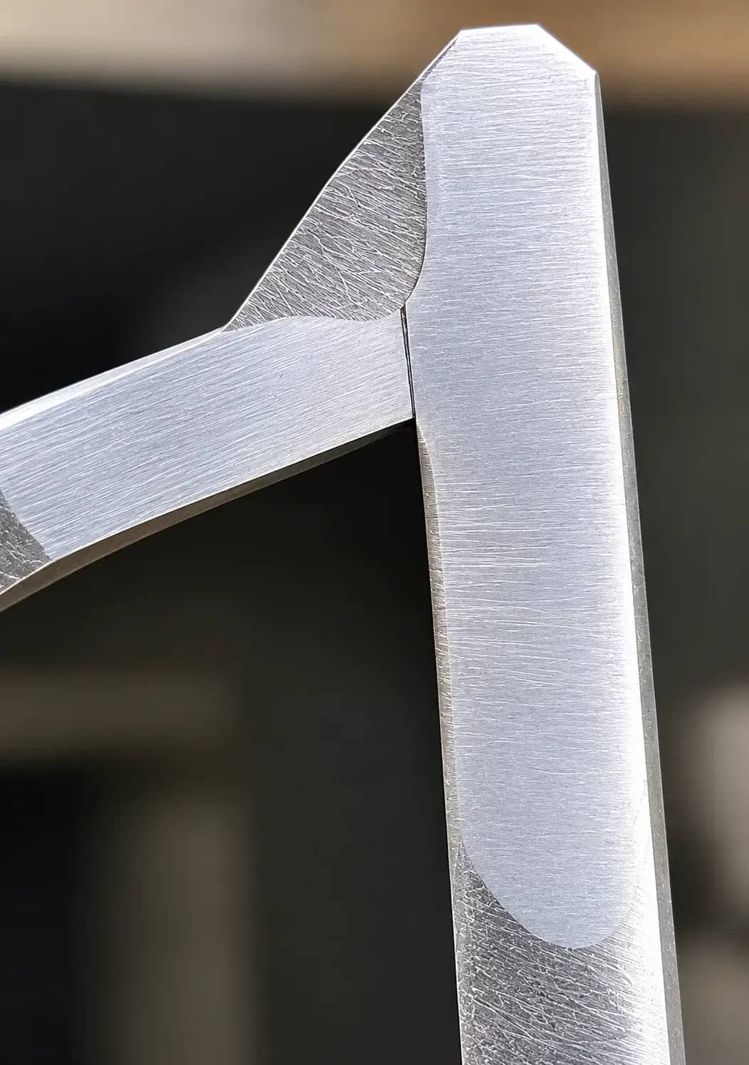 Macro etch test of a roller weld