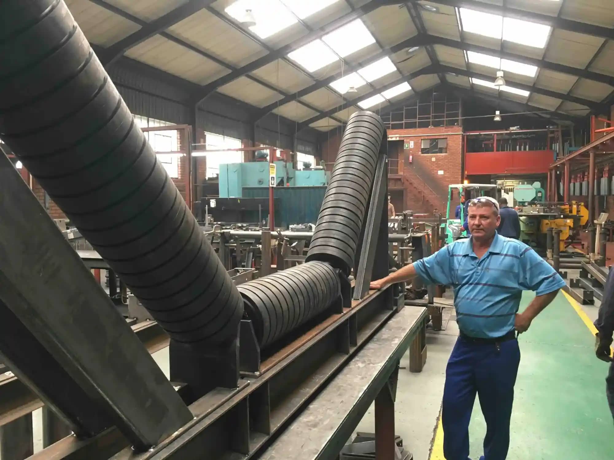 CHUQUI Retractable Impact Idlers under construction